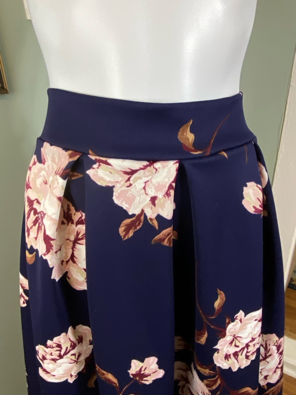 Floral Roses Navy Midi Full Skirt Haute Monde XLarge XL Box Pleat Pleated - Picture 8 of 12